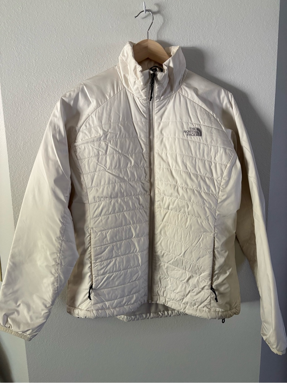 The North Face Women's Cream Quilted Puffer Jacket Large